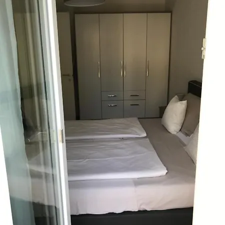 Appartement Schoene Neubauwohnung Mit Garten *