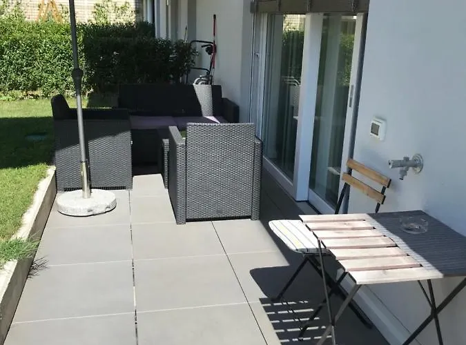 Schoene Neubauwohnung Mit Garten Apartment